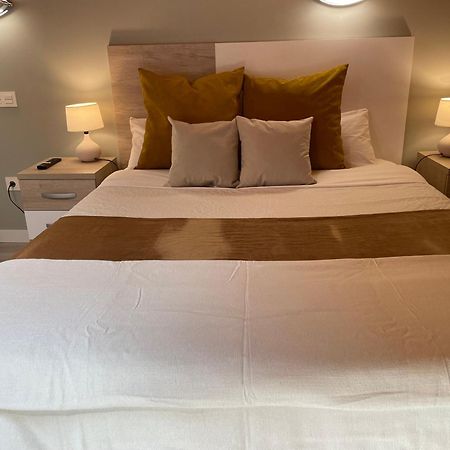 Apartamentos Aranda - Atico Duero Aranda de Duero Ngoại thất bức ảnh
