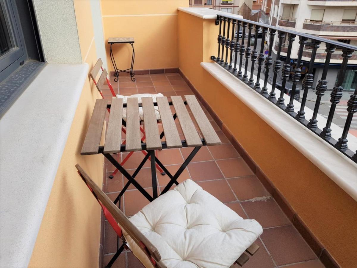 Apartamentos Aranda - Atico Duero Aranda de Duero Ngoại thất bức ảnh