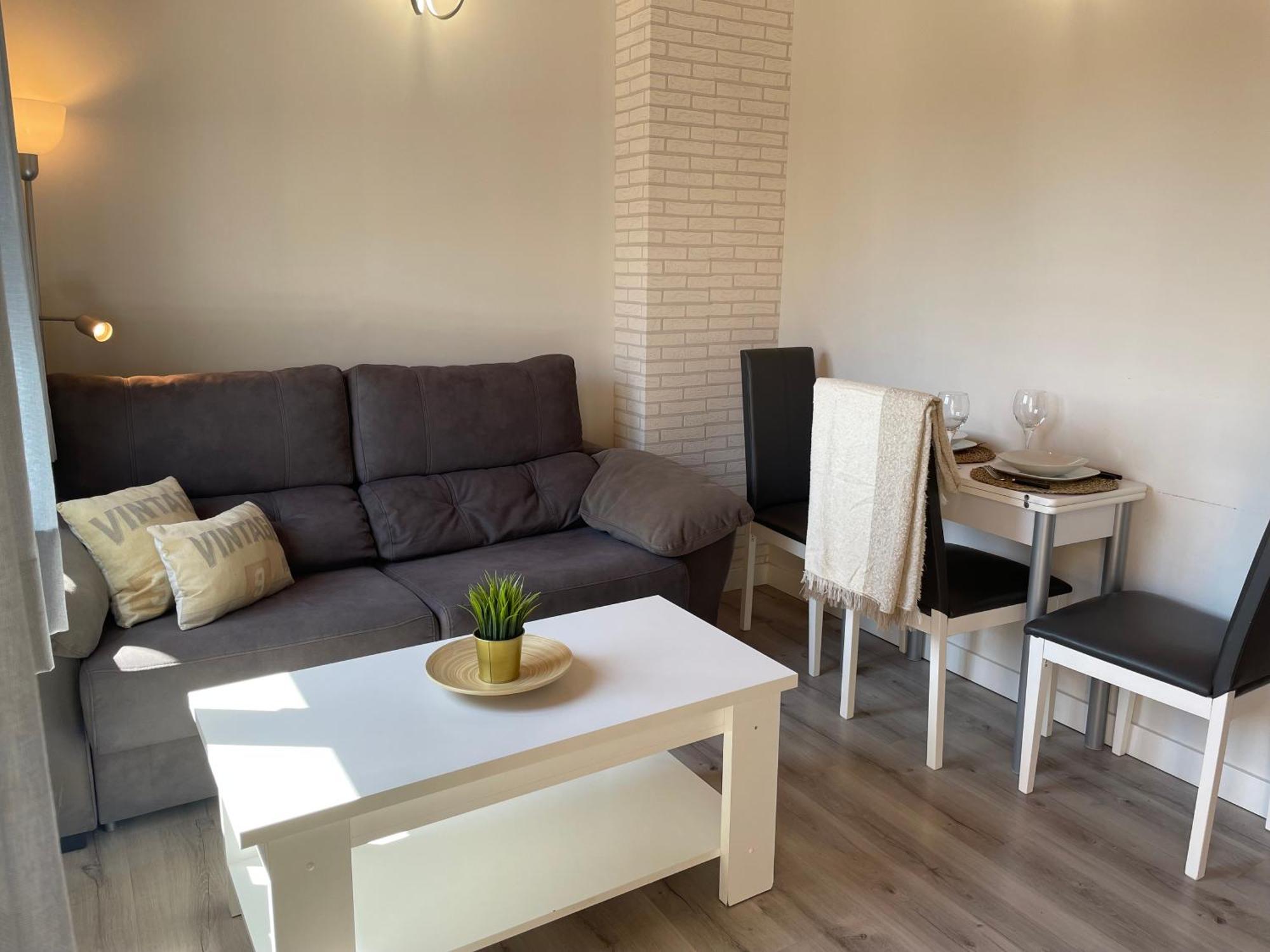 Apartamentos Aranda - Atico Duero Aranda de Duero Ngoại thất bức ảnh
