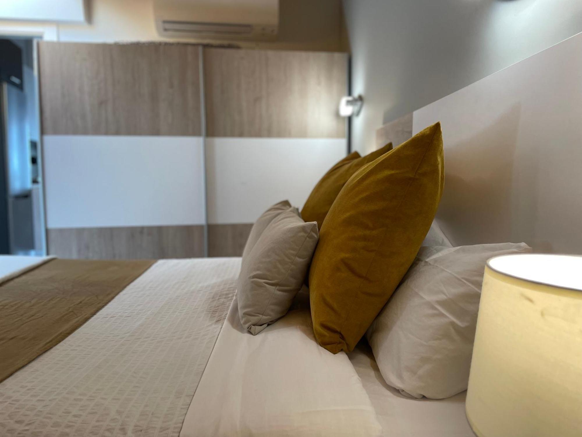 Apartamentos Aranda - Atico Duero Aranda de Duero Ngoại thất bức ảnh
